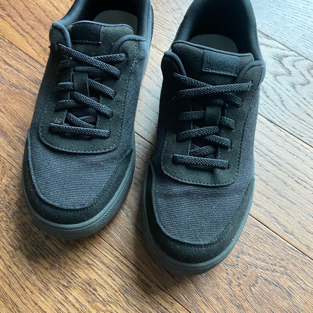 Kizik Stylish Black Kids Sneakers